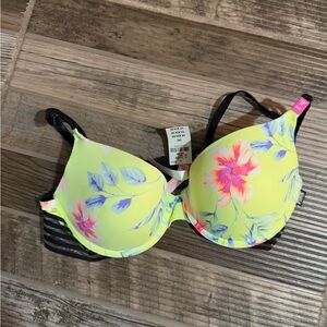 Victoria Secret Pink 34C push up bra